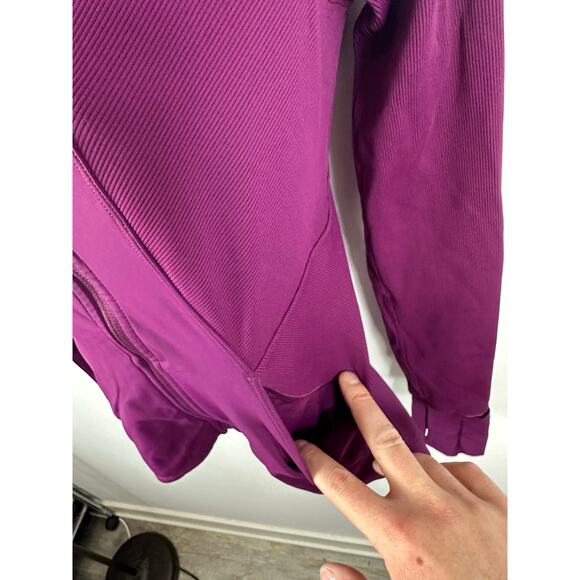 Lululemon Far and Free Jacket Marvel Purple Size 4 Hooded Athletic Running Yoga - Picture 10 of 12